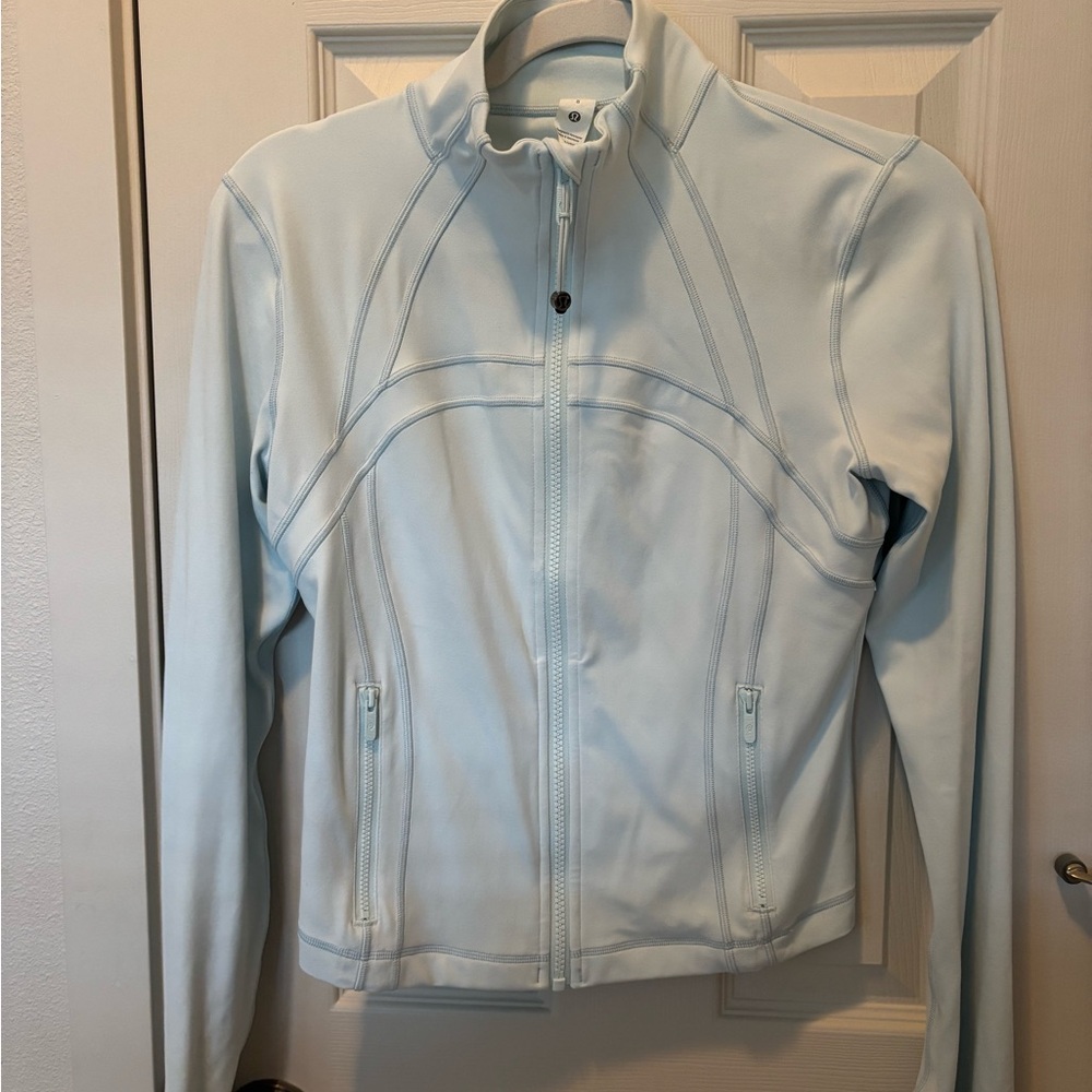 Lululemon Cropped Define Nulu Jacket in Sheer Blue Size 8